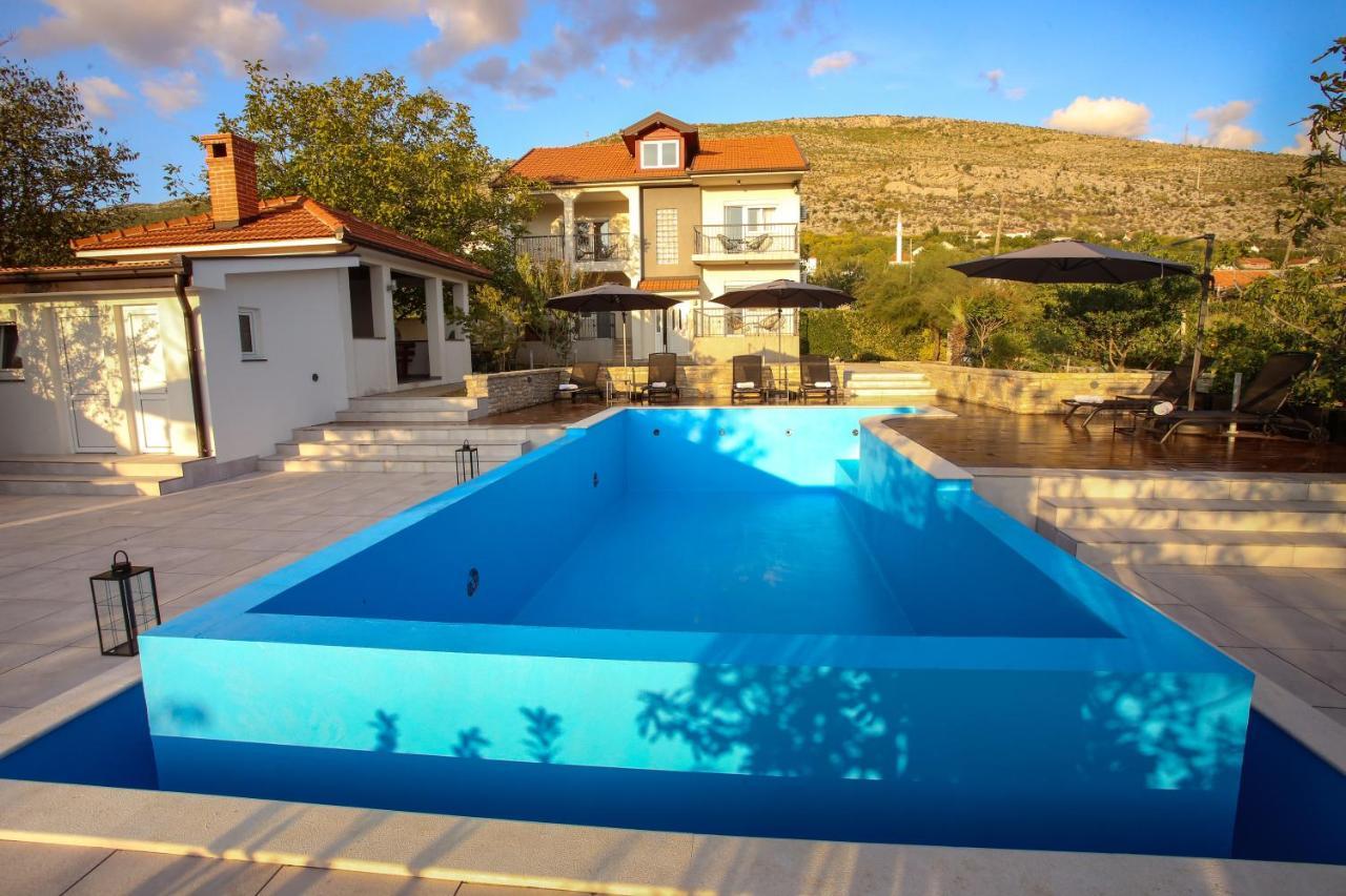 Villa Infinity Mostar Exteriör bild